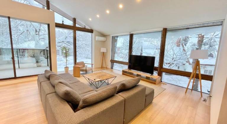Chalet with 4 rooms for 10 persons in Hakuba