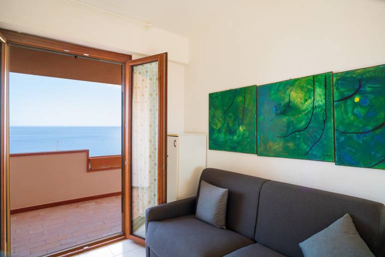 Holiday Home "Vista Mare" with Sea View, Private Terrace and Wi-Fi — photo 4