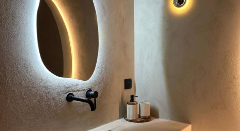 Suite SPA prive by Collection AURA - Charleville-Mezieres a deux pas de la Place Ducale — photo 2