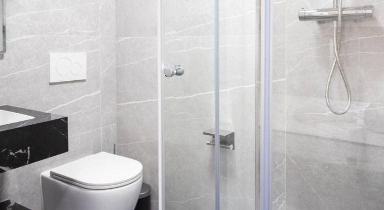 85 m&sup2; Apartment mit Hotelservice