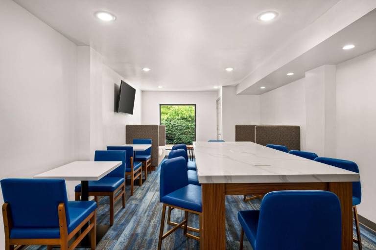 La Quinta Inn by Wyndham Columbus Dublin — photo 5