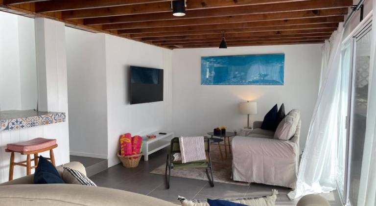 The Wind and Sea House-BEACH HOUSE — photo 2