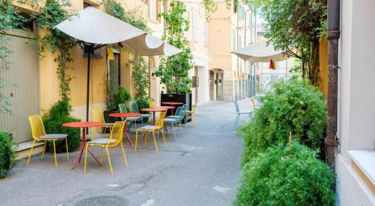 Holiday apartment with patio — photo 3