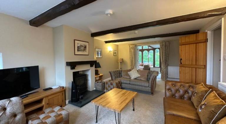 Cottage No1 Four Bed Lakeland Retreat and Hot Tub — photo 2