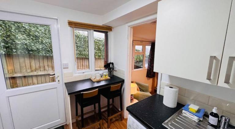 Apartment with 1 room for 4 persons — photo 4