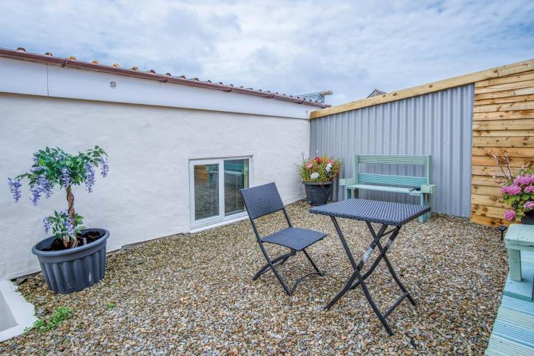 Clouds 1 Bedroom Holiday Home Milford Haven