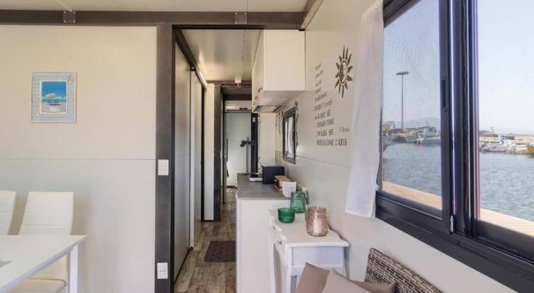 Rental apartment with 2 rooms for 4 persons — photo 4
