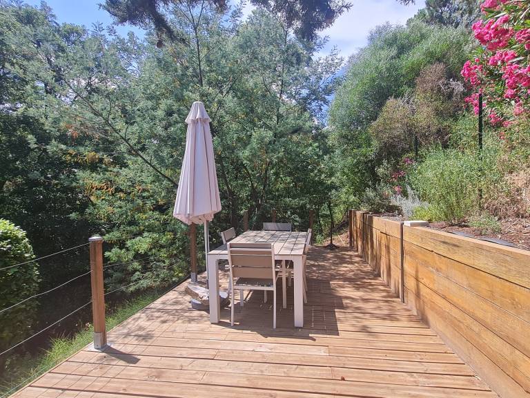 Vacation home with garden, barbecue & pool — photo 3