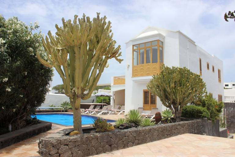 Villa  Tías