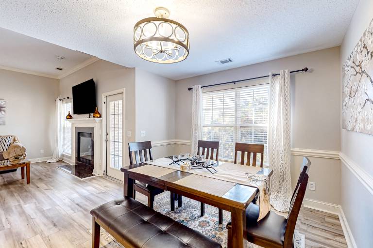 Dog-Friendly Home w/ Large Yard in Pooler — photo 3