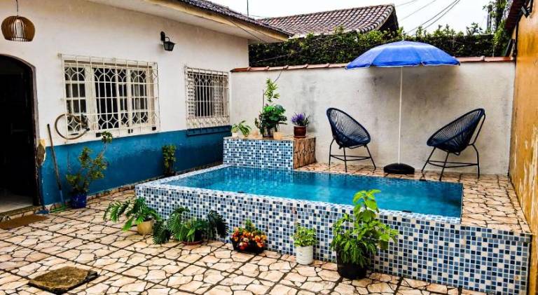 House with pool in Praia Grande