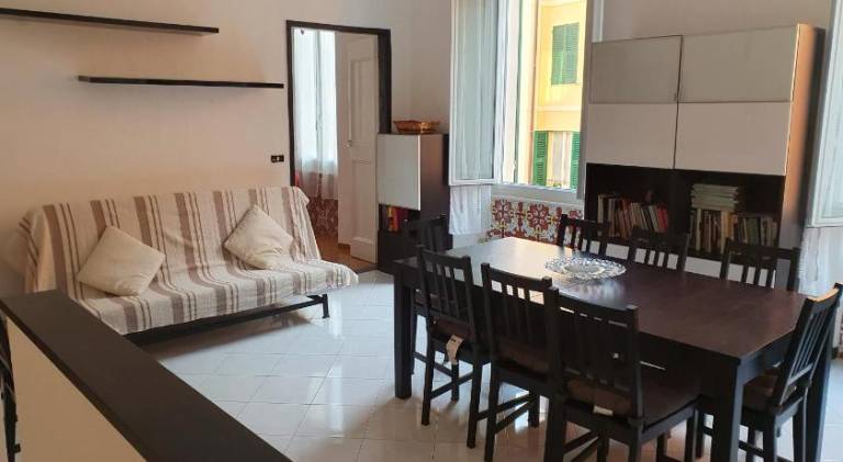 Holiday apartment with pool in Camogli