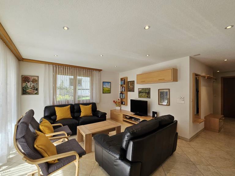 Ferienwohnung mit Hund in Saas-Fee für max. 6 Personen Ferienwohnung mit Hund in Saas-Fee für max. 6 Personen