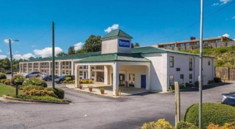Rodeway Inn & Suites in Macon