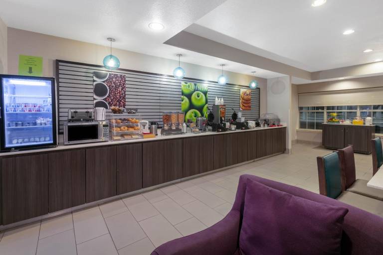 La Quinta Inn & Suites by Wyndham Rockwall — photo 5