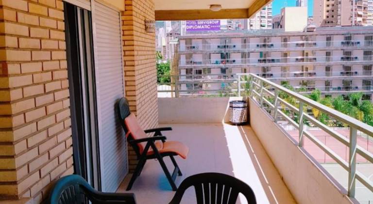 Fully equipped rental apartment with pool & patio | Next to the beach | Dogs allowed — photo 3