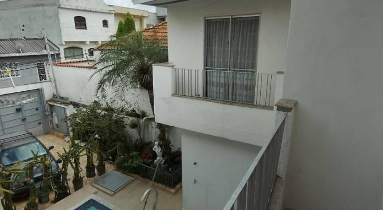 250 m&sup2; Ferienhaus