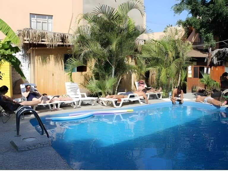 Banana s Adventure Hostel