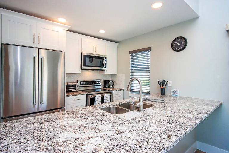 Breathtaking golf front villa on Sanibel Island - Includes Tennis Membership - 18th Fairway — photo 4