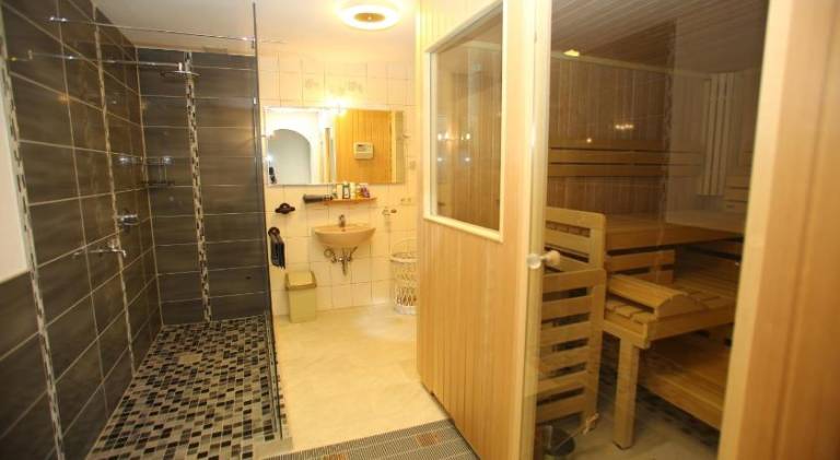 Pension Weinberg mit Landhaus Nizza — photo 5