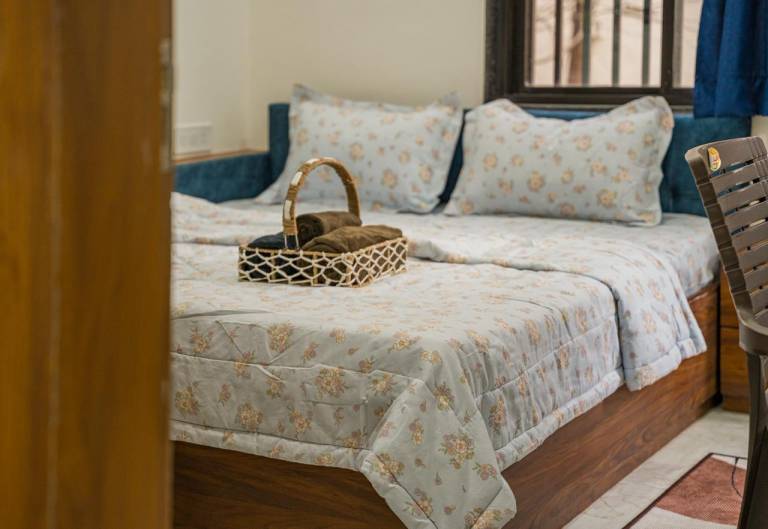 Rental apartment for 4 persons in Indore