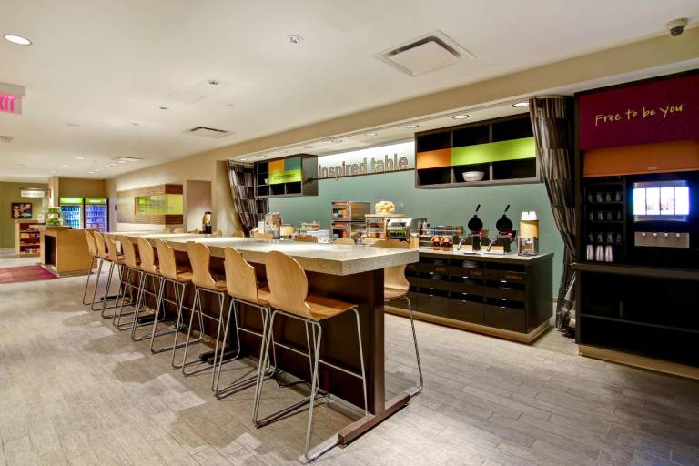 Home2 Suites by Hilton West Edmonton — photo 4