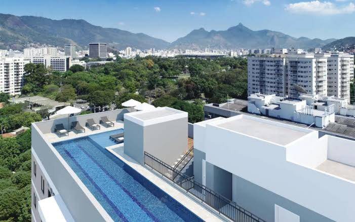 Apartment with private pool, terrace & garden in Rio de Janeiro