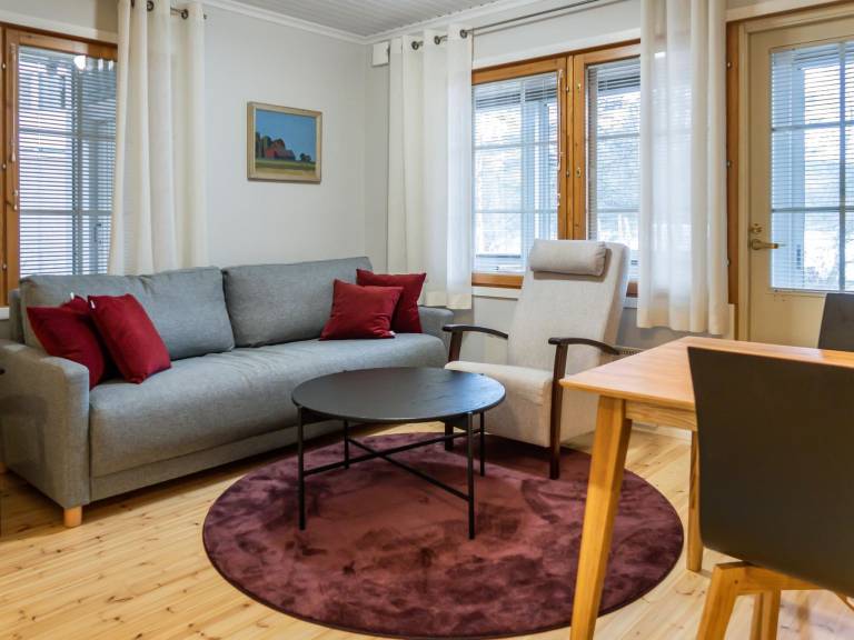 Pleasant vacation home with sauna & terrace | Nature view | Pets allowed — photo 4