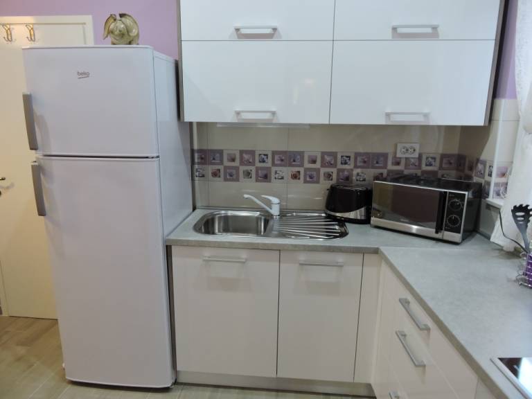 Apartment with patio & BBQ — photo 4