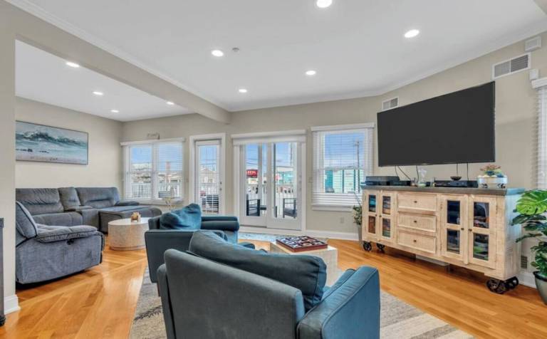 House Lavallette