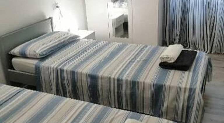 Albergo blue fish in Celle Ligure