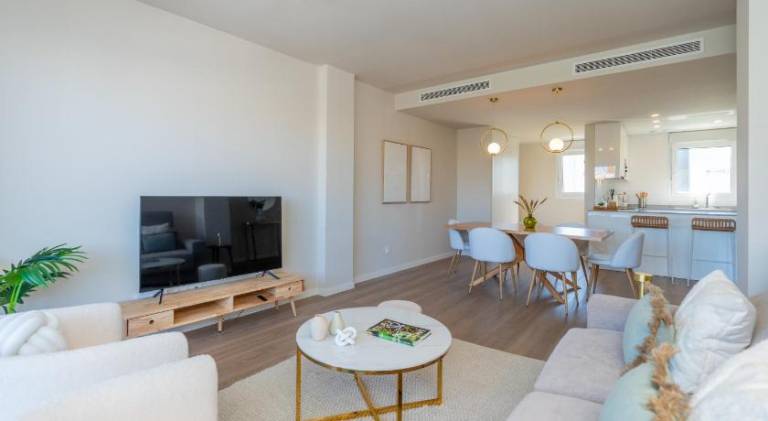 Holiday apartment with pool — photo 2