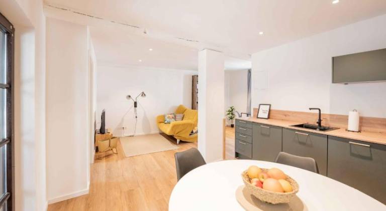 Holiday apartment with terrace — photo 2