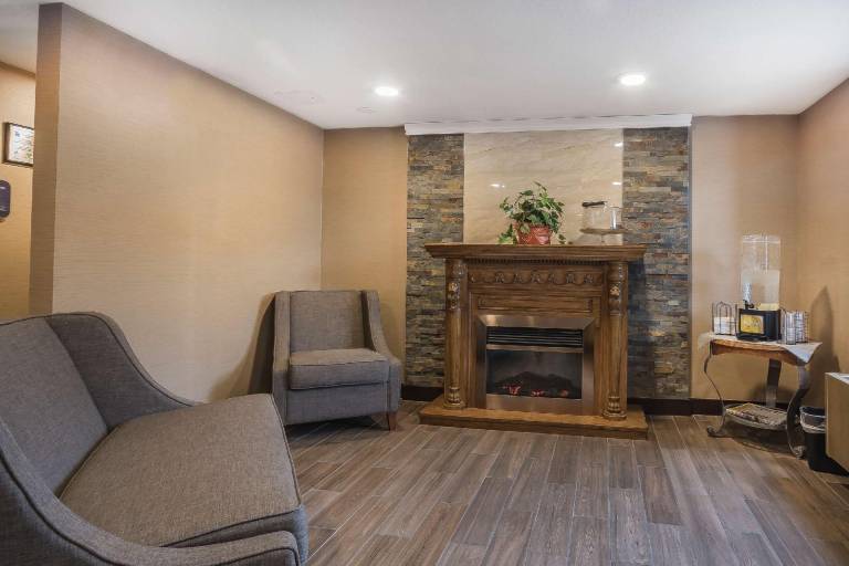 Comfort Inn — photo 4