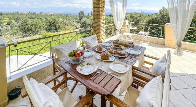 Fully equipped house with terrace, yard & barbecue | Pet-friendly — photo 3