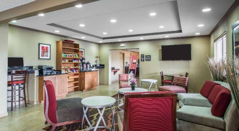 Quality Inn Plant City - Lakeland — photo 3
