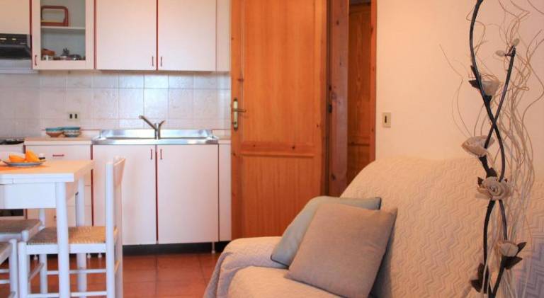 Apartment with 3 rooms for 5 persons — photo 3
