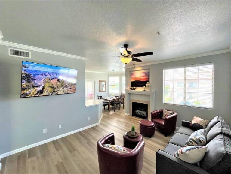 Condo Solana Condominium Homes