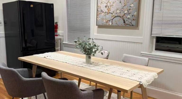 Spacious Revere 4 Bedrooms 2 Bathrooms Apartment Near Boston Airport and Beach — photo 4
