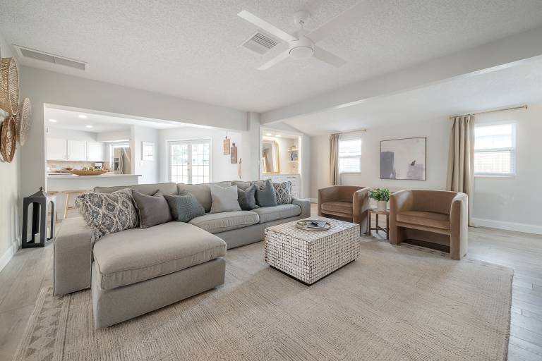 House  Indian Shores