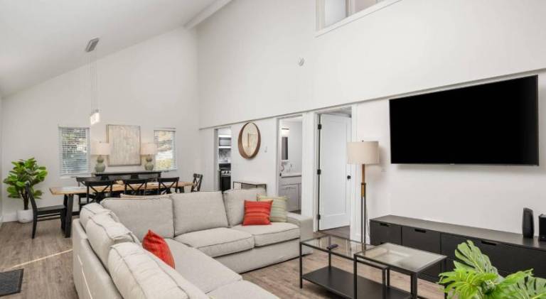 House with jacuzzi | Beach nearby | Pets are welcome — photo 2