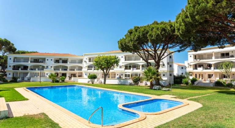 Host Wise - Amazing Sunny Flat - Swimming Pool & Terrace in Loulé