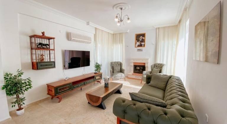 Pleasant villa with pool | Pet-friendly — photo 2