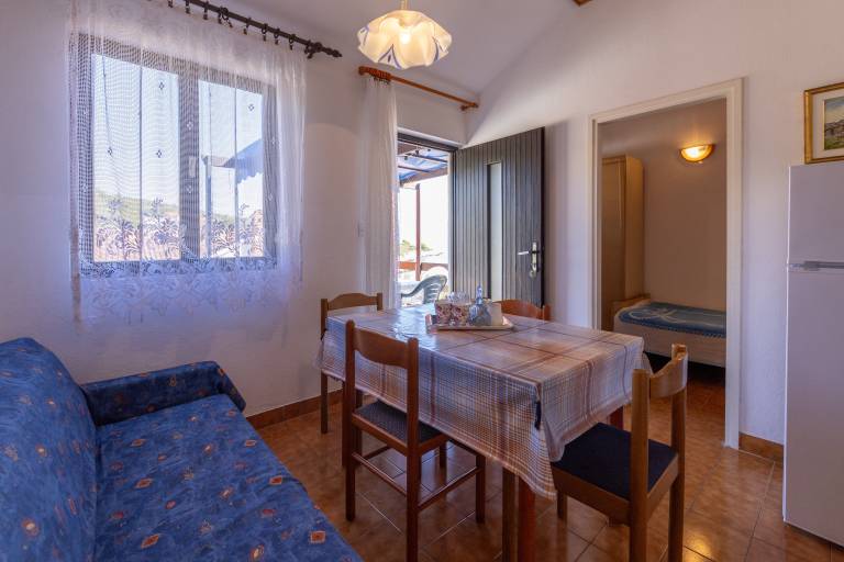 Three bedroom house near beach Cove Zarace (Gdinj), Hvar (K-2048) — photo 3
