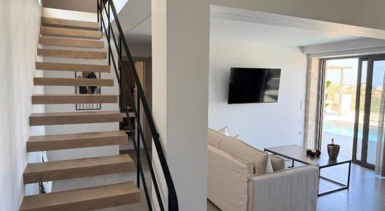 Fully equipped villa with garden, private pool & terrace | Good for workation | Dogs allowed — photo 5