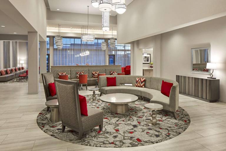 Hampton Inn Long Beach Airport — photo 4