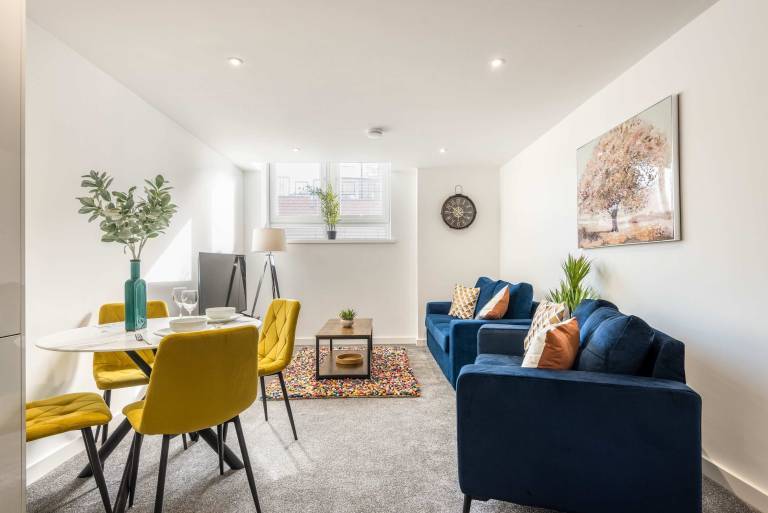 Smart 1 Bedroom Apartment in Central Rotherham