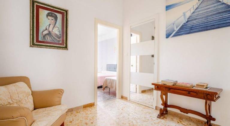 Holiday apartment with 2 rooms for 6 persons in Montesilvano