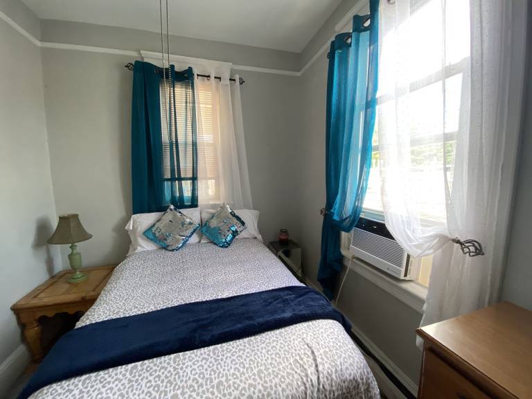 Apartment  Edgewater