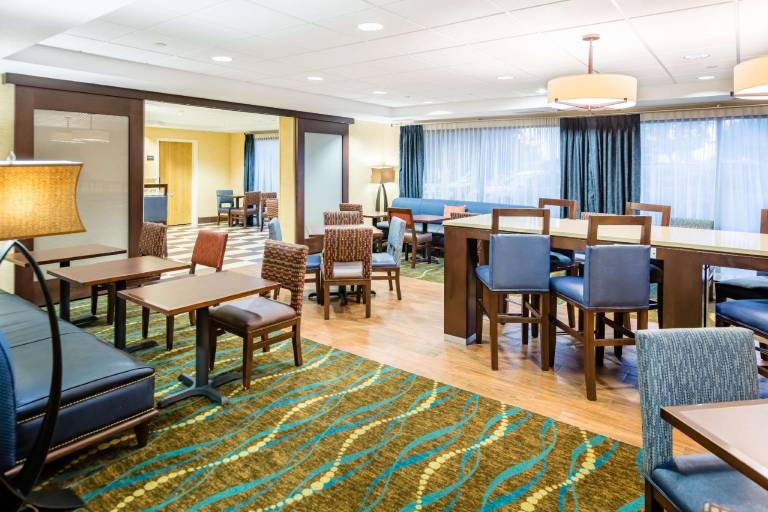 Hampton Inn by Hilton St. Charles St. Peters — photo 3